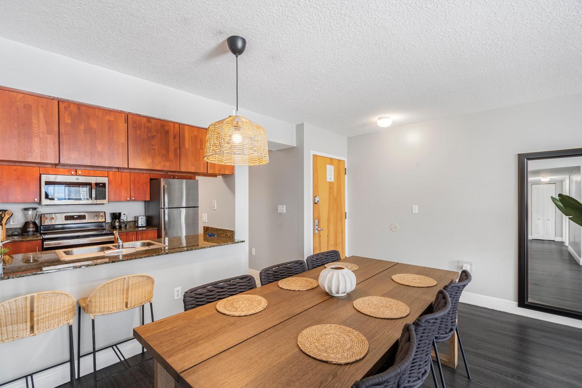 Luxurious 3br With Pool In Brickell Apartment *